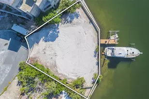 5400 Aloha Dr, Saint Pete Beach, FL 33706 - Photo 1