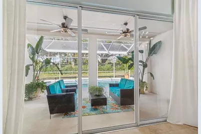 10122 Whisper Pointe Drive, Tampa, FL 33647 - Photo 57