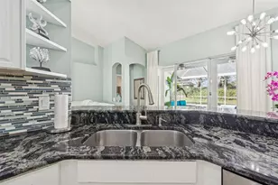 10122 Whisper Pointe Dr, Tampa, FL 33647 - Photo 23