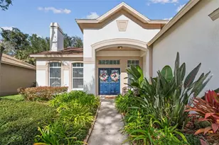 10122 Whisper Pointe Dr, Tampa, FL 33647 - Photo 5