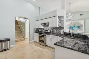 10122 Whisper Pointe Dr, Tampa, FL 33647 - Photo 21