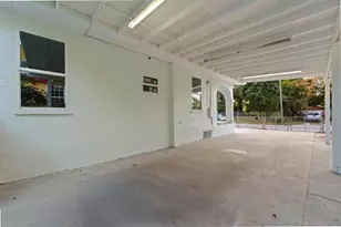 2825 N Taliaferro Ave, Tampa, FL 33602 - Photo 5
