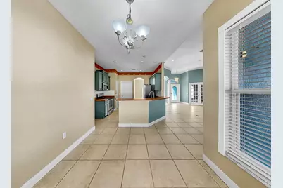 2434 Colonel Ford Drive, Lakeland, FL 33813 - Photo 9