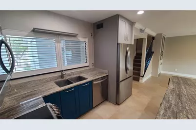 114 W Targa Court, Tampa, FL 33606 - Photo 13