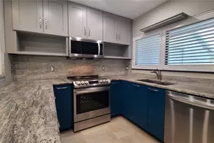 114 W Targa Ct, Tampa, FL 33606 - Photo 9