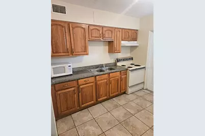 1776 Yale Street S, Saint Petersburg, FL 33712 - Photo 9