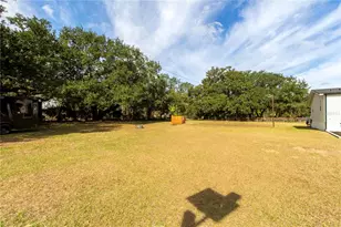 1306 Union Pacific Dr, Plant City, FL 33566 - Photo 5