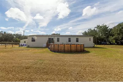 1306 Union Pacific Drive, Plant City, FL 33566 - Photo 9