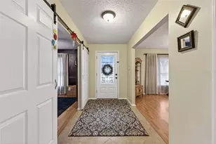 9410 Pebble Glen Ave, Tampa, FL 33647 - Photo 5