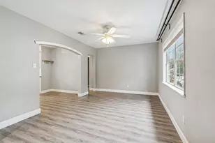 1206 E Crenshaw St, Tampa, FL 33604 - Photo 7