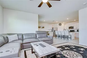 2763 Widewater Wy, Zephyrhills, FL 33541 - Photo 27