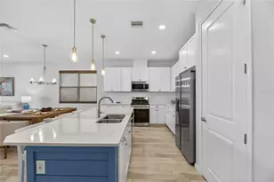 5235 Wishing Arch Dr, Apollo Beach, FL 33572 - Photo 19