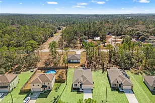 2956 W Higgins Pl, Dunnellon, FL 34433 - Photo 3