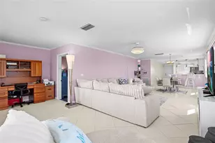 2960 59th Street S, Gulfport, FL 33707 - Photo 17