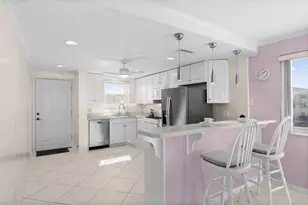2960 59th Street S, Gulfport, FL 33707 - Photo 9