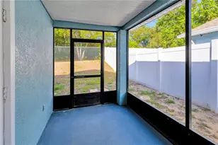 2408 Camden Oaks Pl, Valrico, FL 33594 - Photo 47