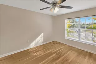 2408 Camden Oaks Pl, Valrico, FL 33594 - Photo 5