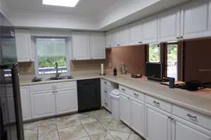 8308 Beasley Rd, Tampa, FL 33615 - Photo 27