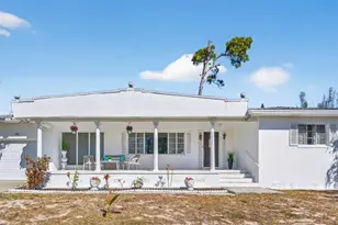 1006 Gulf Rd, Tarpon Springs, FL 34689 - Photo 3