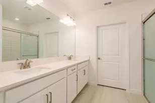 10728 Gable Dig Loop, San Antonio, FL 33576 - Photo 17