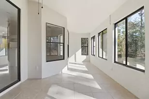 1724 E McKinley St, Hernando, FL 34442 - Photo 5