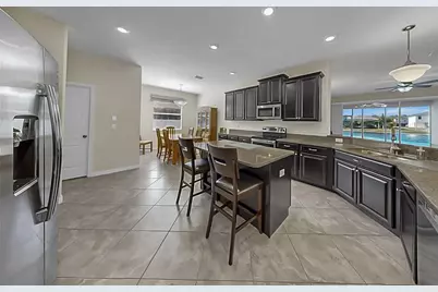 2415 Cumberland Cliff Drive, Ruskin, FL 33570 - Photo 9