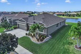 2415 Cumberland Cliff Dr, Ruskin, FL 33570 - Photo 39