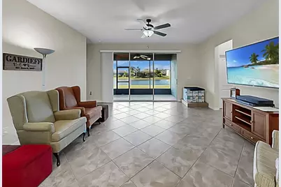 2415 Cumberland Cliff Drive, Ruskin, FL 33570 - Photo 17