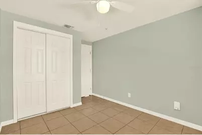 11404 N 52nd Street, Tampa, FL 33617 - Photo 15