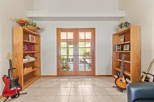 1843 Juanita Ct, Clearwater, FL 33764 - Photo 9