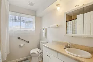 3074 Melrose Ave S, Saint Petersburg, FL 33712 - Photo 13