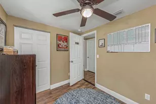 1008 Greenleaf Way, Tarpon Springs, FL 34689 - Photo 29