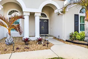 9608 Woodbay Dr, Tampa, FL 33626 - Photo 3