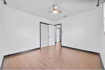 15204 Monet Drive, Tampa, FL 33613 - Photo 29