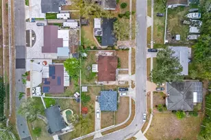 15204 Monet Dr, Tampa, FL 33613 - Photo 49