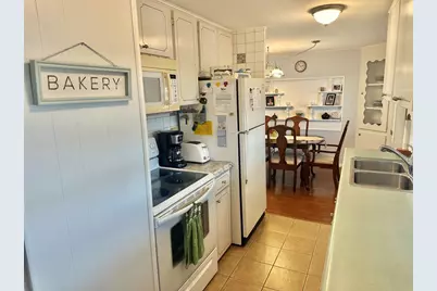 2000 E Bay Drive #102, Largo, FL 33771 - Photo 13