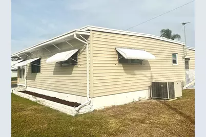 2000 E Bay Drive #102, Largo, FL 33771 - Photo 17