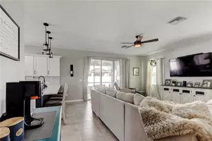 5647 Fisher Glen Loop, Wesley Chapel, FL 33545 - Photo 17