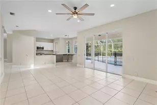 10239 Garden Alcove Dr, Tampa, FL 33647 - Photo 21
