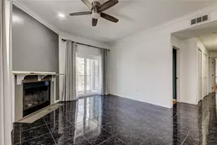 8350 Savannah Trace Cir, Tampa, FL 33615 - Photo 5