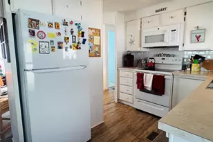 2270 Palazza Dr, Sarasota, FL 34238 - Photo 3