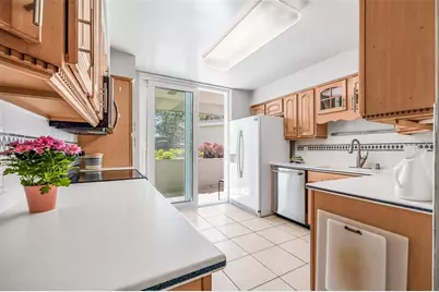 615 10th Avenue NE #1, Saint Petersburg, FL 33701 - Photo 13