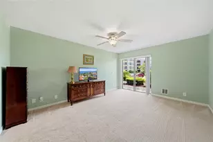 301 Mariner Dr, Tarpon Springs, FL 34689 - Photo 13