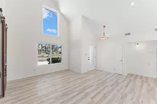 2138 Bayou Dr, Holiday, FL 34691 - Photo 9