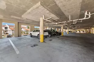 4305 Bayside Village Dr, Tampa, FL 33615 - Photo 9