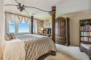 634 Edgewater Dr, Dunedin, FL 34698 - Photo 13