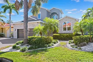 648 Santa Maria Dr, Tierra Verde, FL 33715 - Photo 91