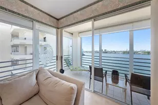 7984 Sailboat Key Blvd S, South Pasadena, FL 33707 - Photo 5