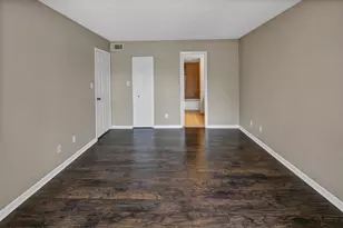 2002 Blue Hawk Ct, Clearwater, FL 33762 - Photo 15