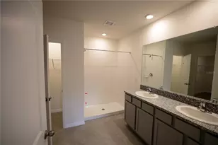 2803 Lotus Flower Trl, Wesley Chapel, FL 33543 - Photo 9